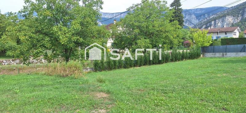 Maison - 96 m² - 5 pièces