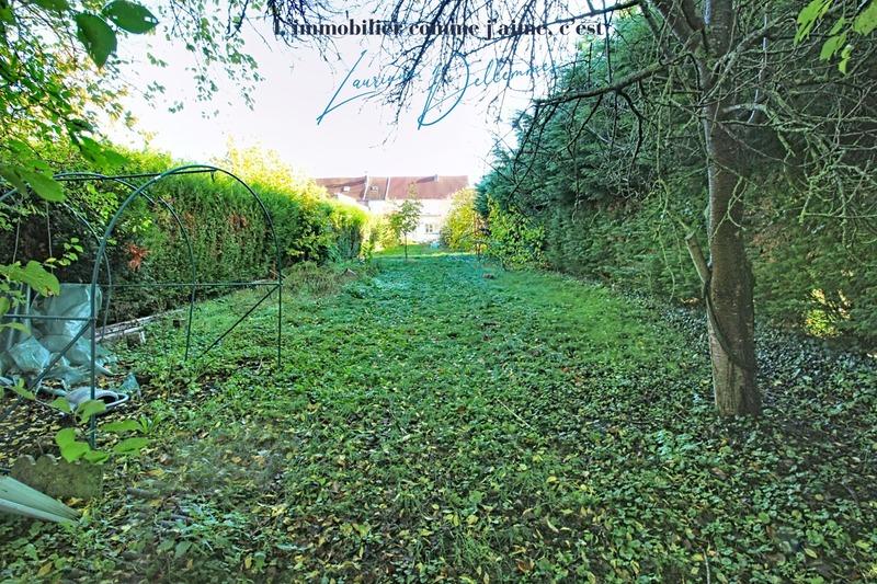 Maison - 167 m² - 8 pièces