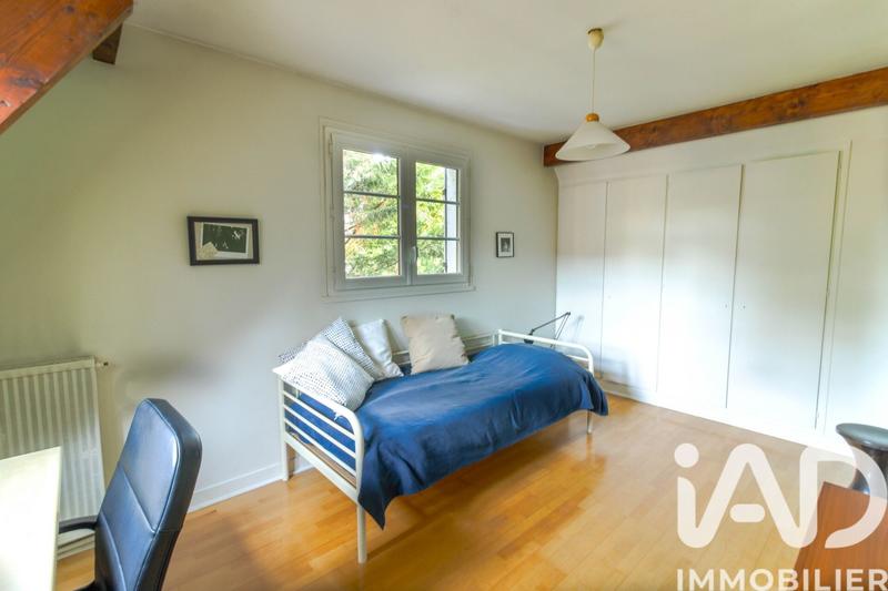 Maison - 189 m² - 8 pièces