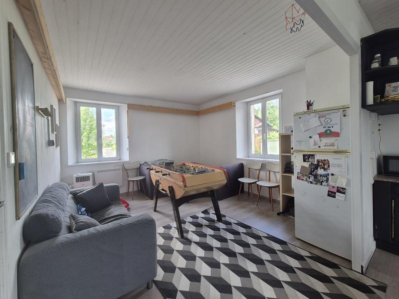 Maison - 300 m² - 11 pièces