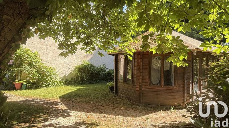 Maison - 316 m² - 13 pièces