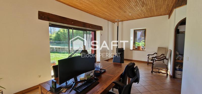 Maison - 92 m² - 4 pièces