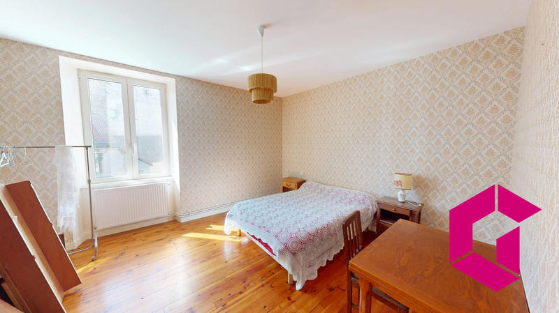 Maison ancienne - 209 m² - 8 pièces