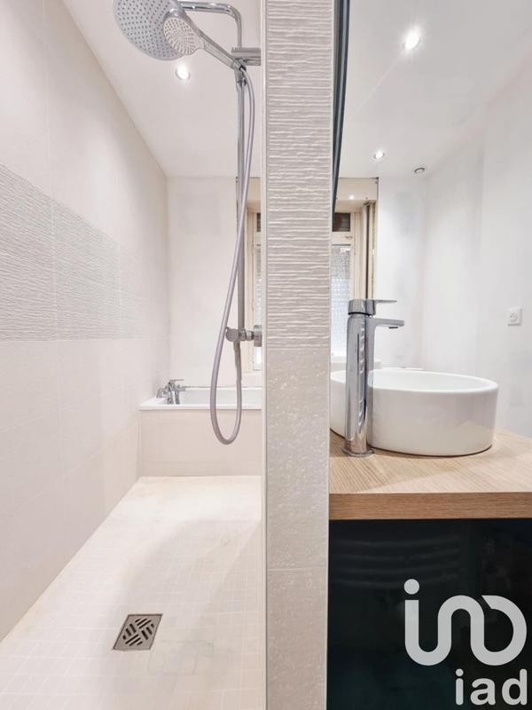 Maison - 294 m² - 9 pièces