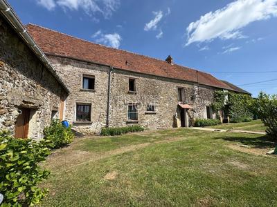 Propriété - 280 m² - 8 pièces