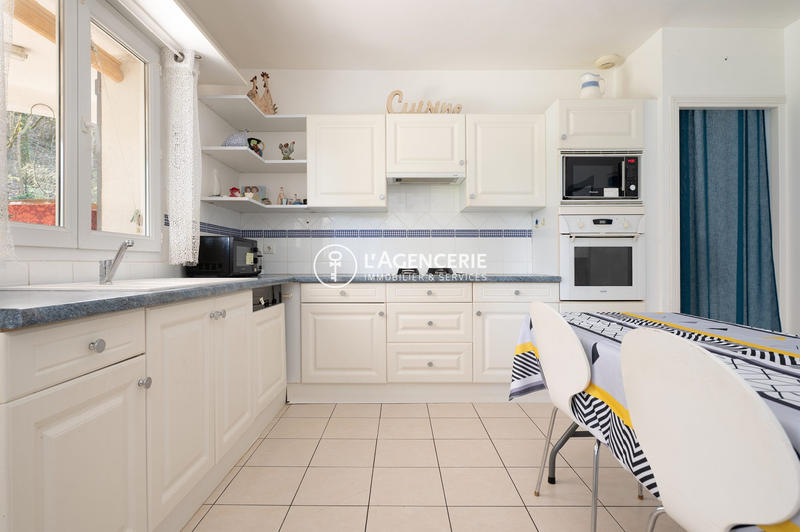 Maison - 170 m² - 4 pièces