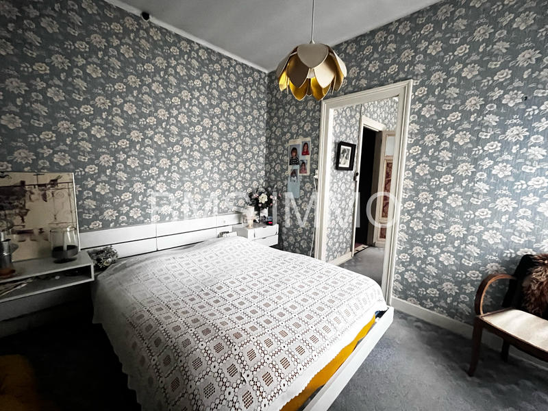 Maison - 175 m² - 7 pièces