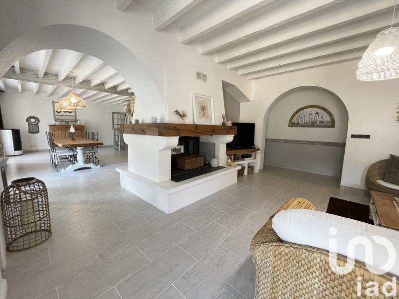 Maison - 180 m² - 7 pièces