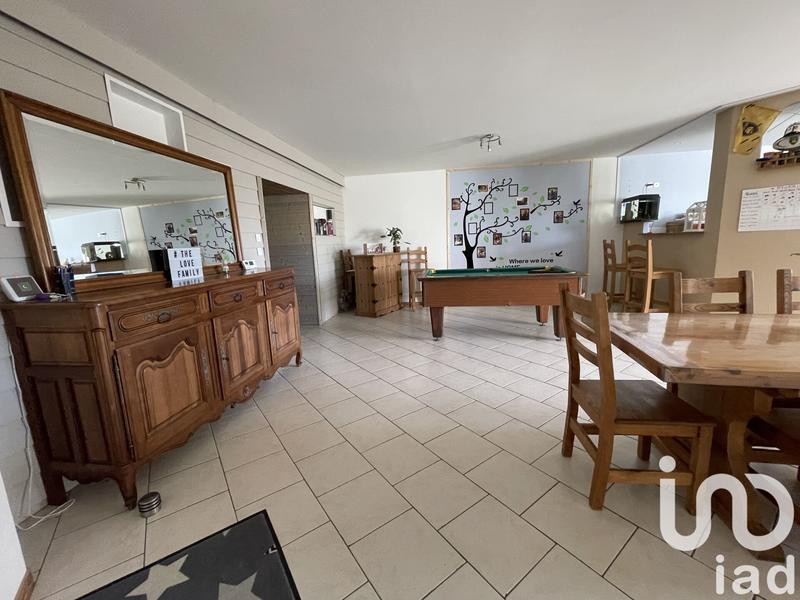 Maison - 205 m² - 6 pièces