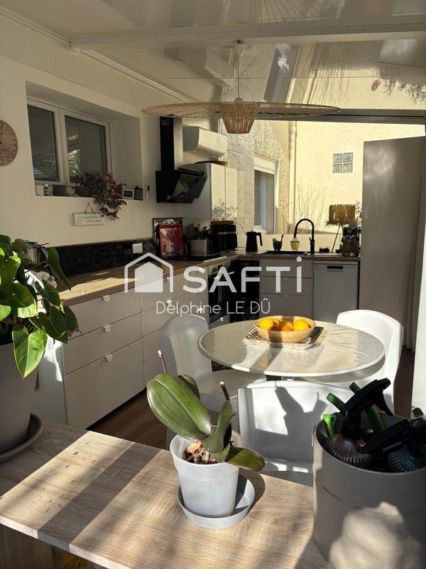 Maison - 148 m² - 6 pièces