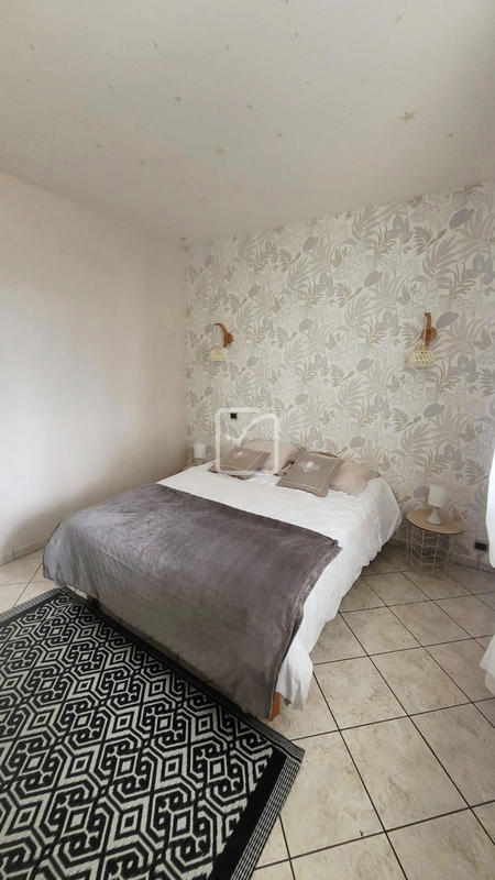 Maison - 151 m² - 6 pièces