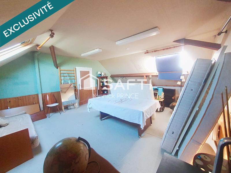 Maison - 168 m² - 8 pièces