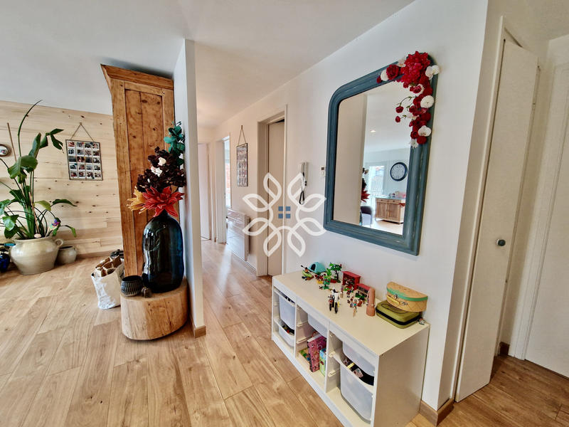 Appartement - 76 m² - 3 pièces