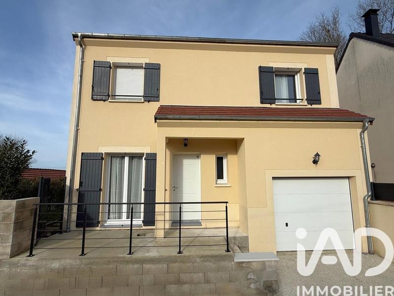 Maison - 98 m² - 4 pièces