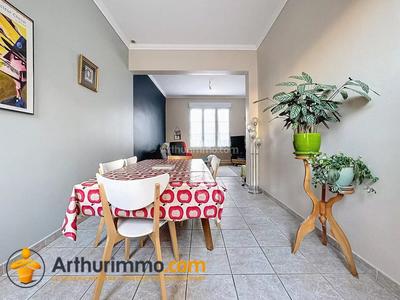 Maison - 112 m² - 5 pièces