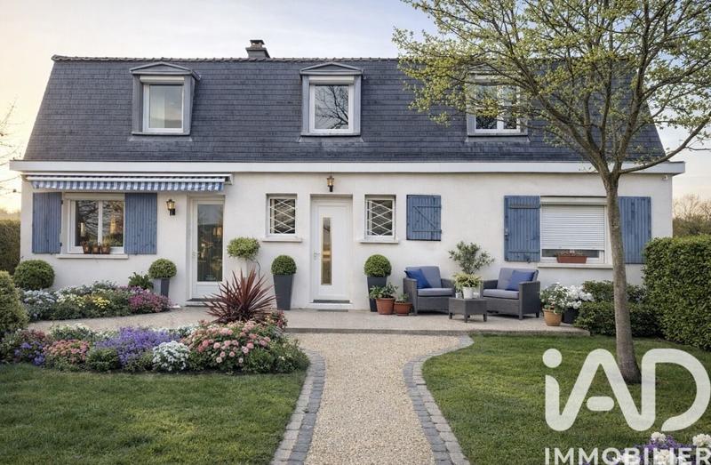 Maison - 196 m² - 8 pièces