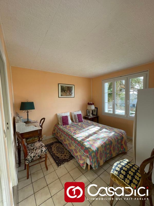 Maison traditionnelle - 146 m² - 4 pièces