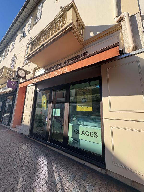 Local commercial - 46 m²