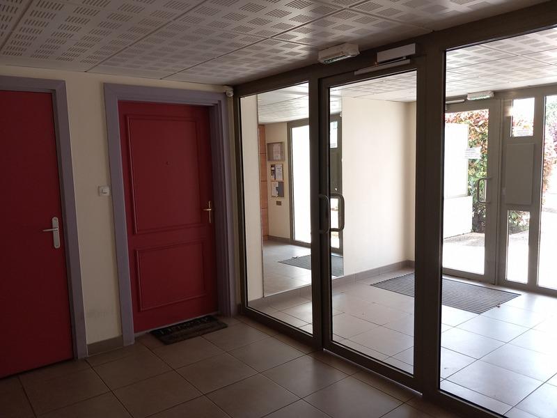 Studio - 24 m² - 1 pièce