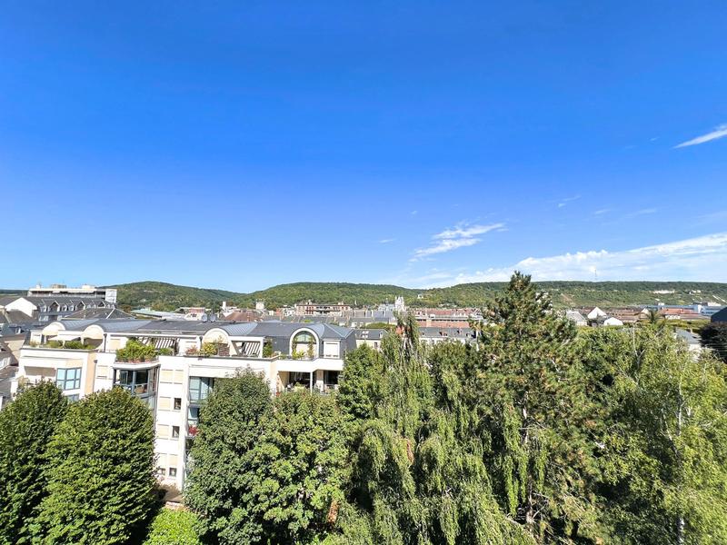 Appartement - 115 m² - 5 pièces