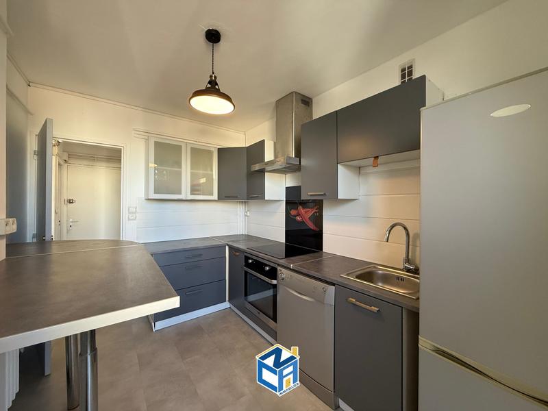 Appartement - 64 m² - 4 pièces