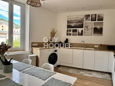 Maison de ville - 183 m² - 4 pièces