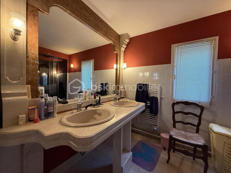 Immeuble - 695 m² - 10 pièces