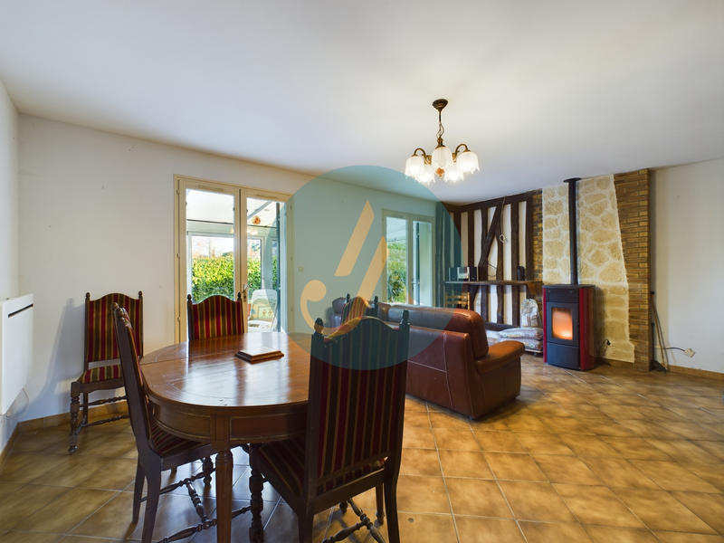 Maison - 81 m² - 3 pièces