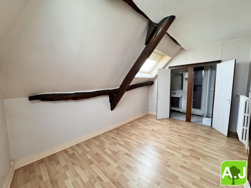 Maison - 97 m² - 4 pièces