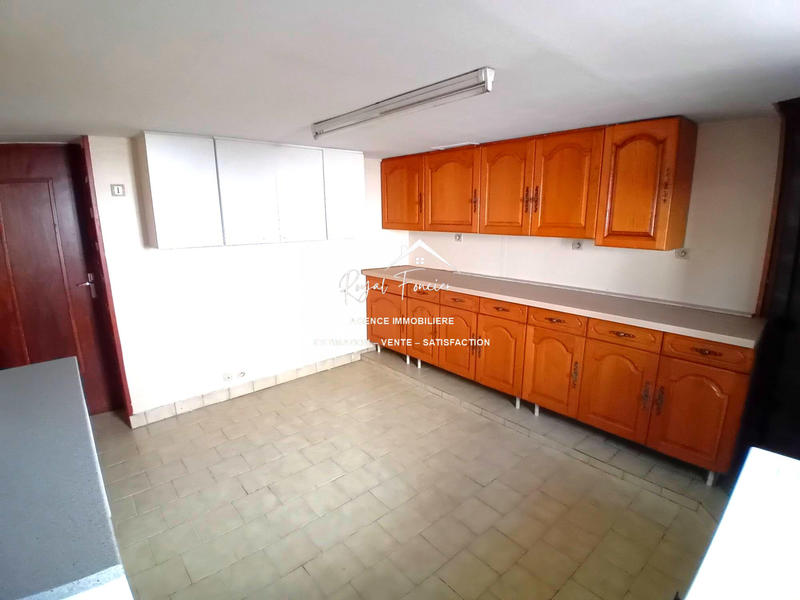 Maison - 93 m² - 4 pièces