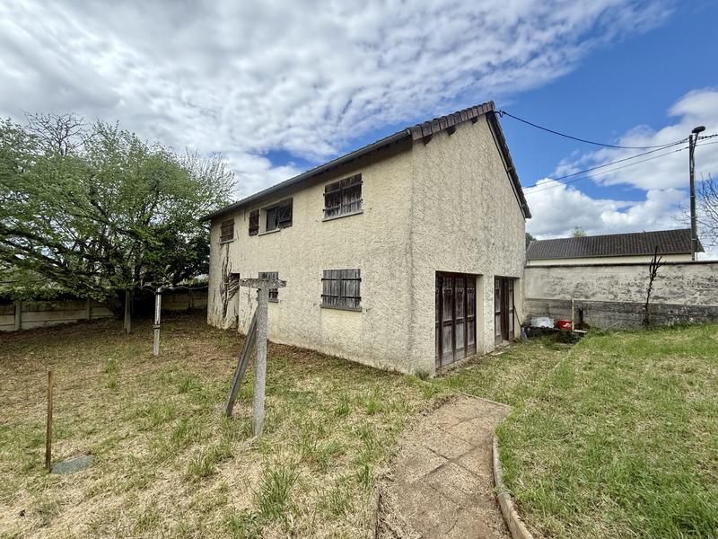 Maison - 355 m² - 10 pièces