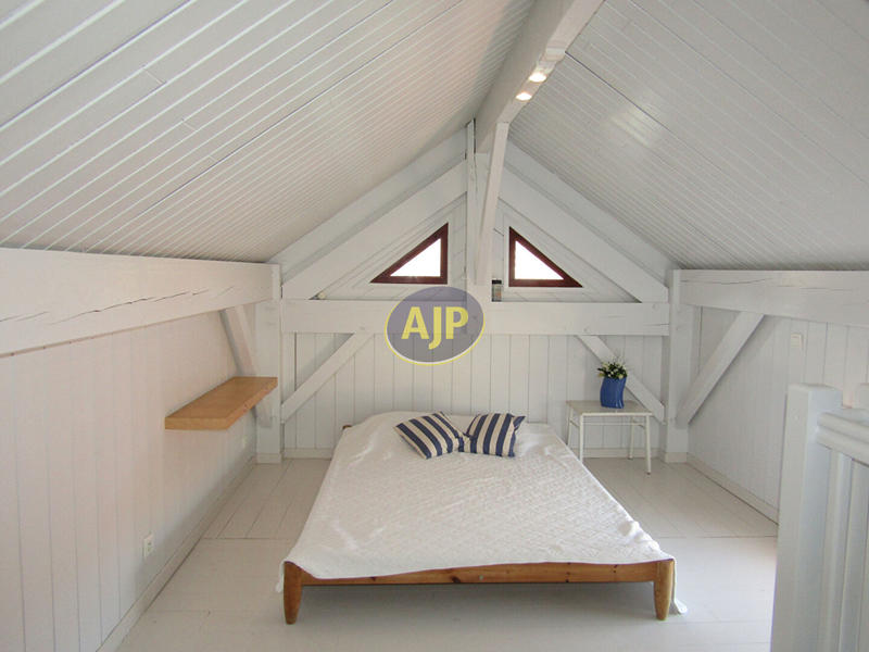 Villa - 185 m² - 7 pièces