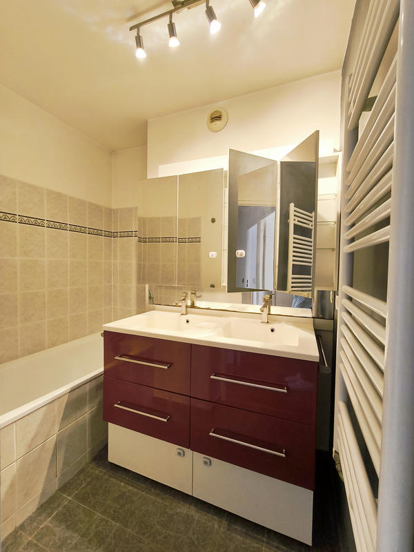 Appartement - 76 m² - 3 pièces