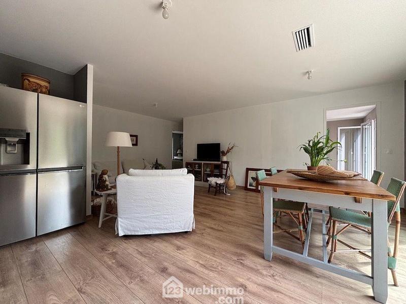 Maison - 88 m² - 4 pièces