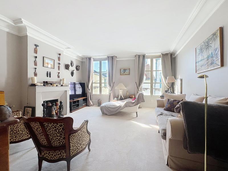 Maison ancienne - 155 m² - 7 pièces