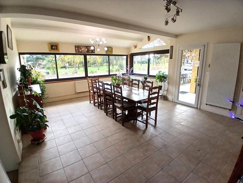 Maison de maîtres - 446 m² - 16 pièces