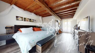 Propriété - 600 m² - 14 pièces