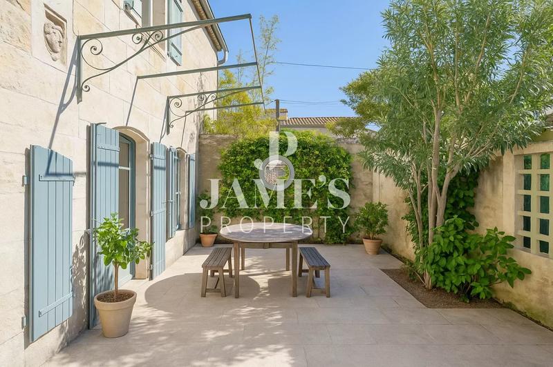 Maison - 158 m² - 5 pièces