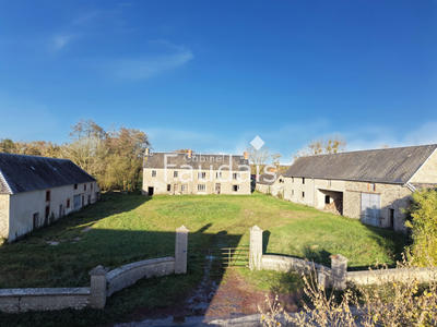 Maison - 200 m² - 9 pièces