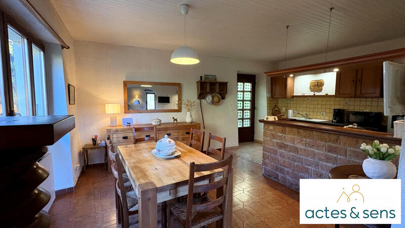 Maison - 173 m² - 8 pièces