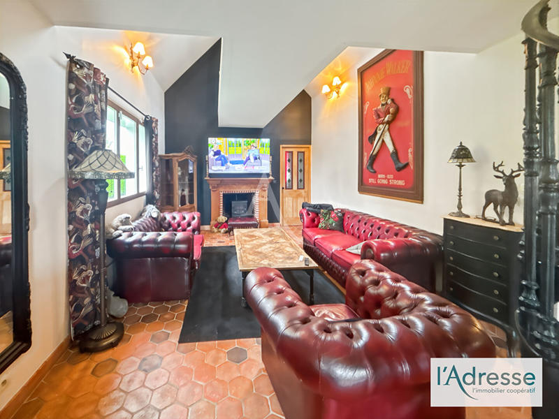 Maison - 173 m² - 8 pièces