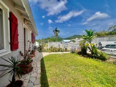 Maison - 171 m² - 4 pièces