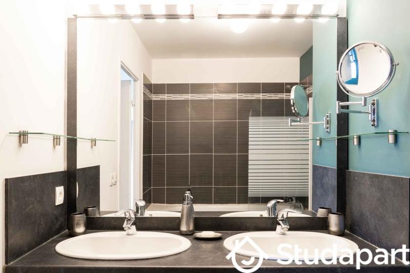 Appartement - 87 m² - 3 pièces