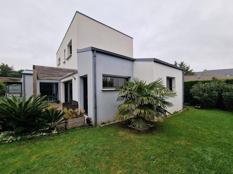 Maison - 124 m² - 2 pièces