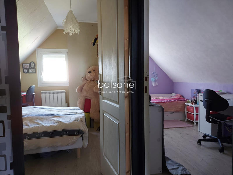 Maison - 95 m² - 4 pièces