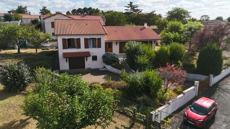 Maison - 128 m² - 5 pièces