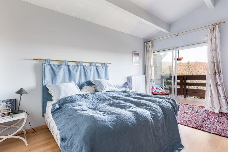 Maison traditionnelle - 421 m² - 8 pièces