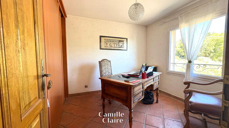 Maison - 140 m² - 4 pièces