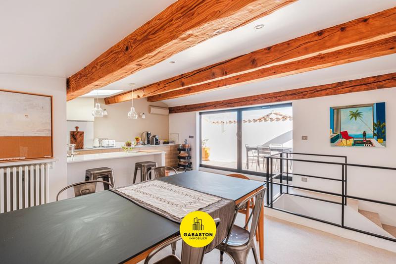 Maison - 193 m² - 7 pièces