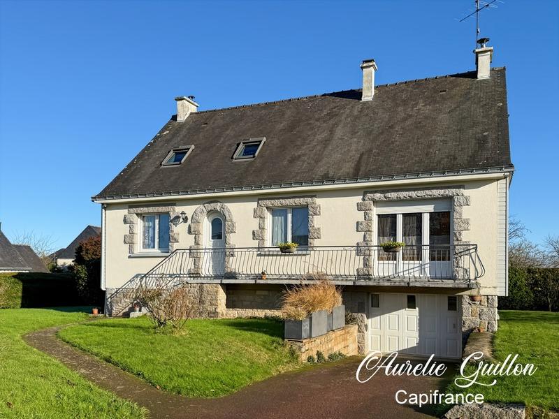 Maison - 135 m² - 8 pièces